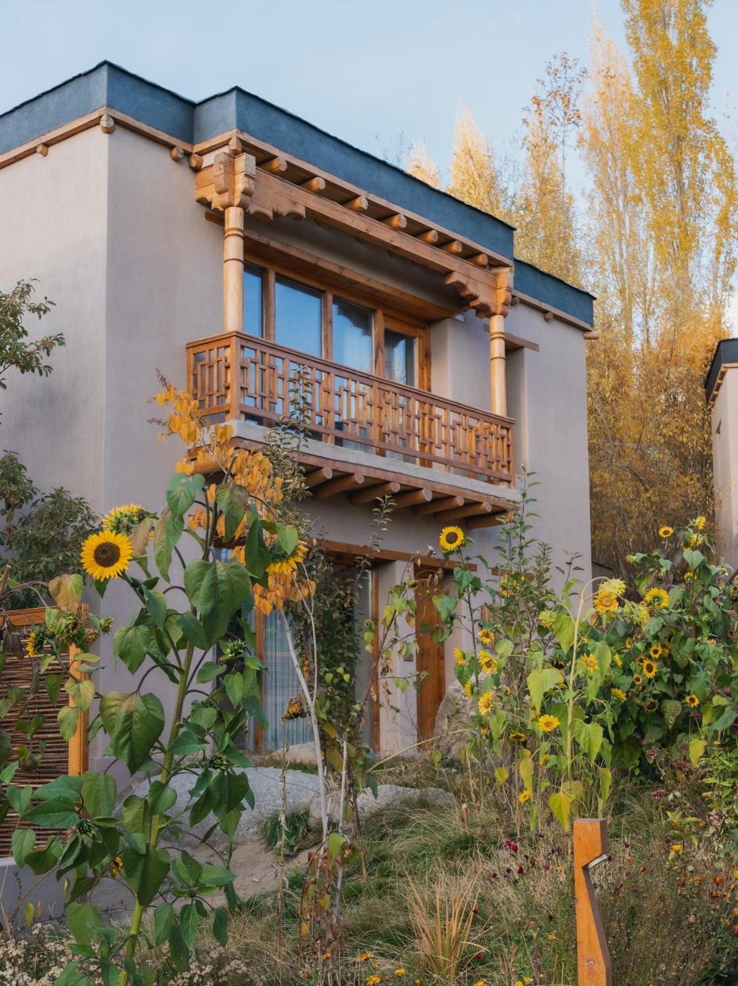 Dolkhar Resort Leh Exterior foto